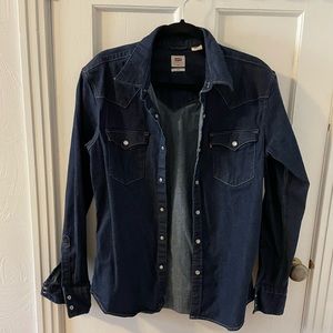 Levi’s slim Barstow Western Shirt - mens size M (slim fit)